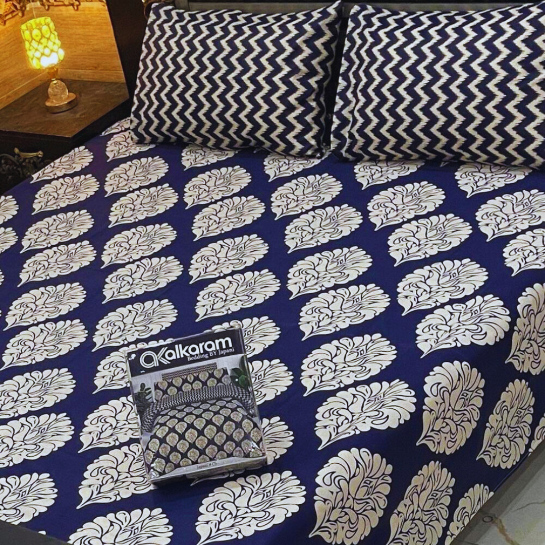 Luxury Cotton King Size Bedsheet Set – Blue Floral Design blue bedsheet, king size bedsheet, cotton bedsheet, printed bedsheet, JZ Vibe bedsheets, breathable cotton bedding, luxury bedsheet set, stylish bedsheets, double bed bedsheet, 3 pcs bedding set, soft cotton bedsheet, floral bedsheet, modern bedroom decor, premium quality bedsheet, summer bedsheet collection