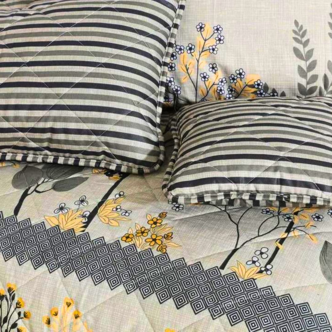 7-Piece Luxury Printed Comforter Set – Soft Cotton Feel – King Size
