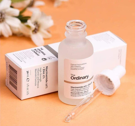 Material: Liquid

Volume: 30ml

Functions: Skin Brightening, Evens Tone, Hydration Boost

Texture: Lightweight & Fast-Absorbing

Skin Feel: Plump, Smooth, Refreshed

Package Includes: 1 x Serum
